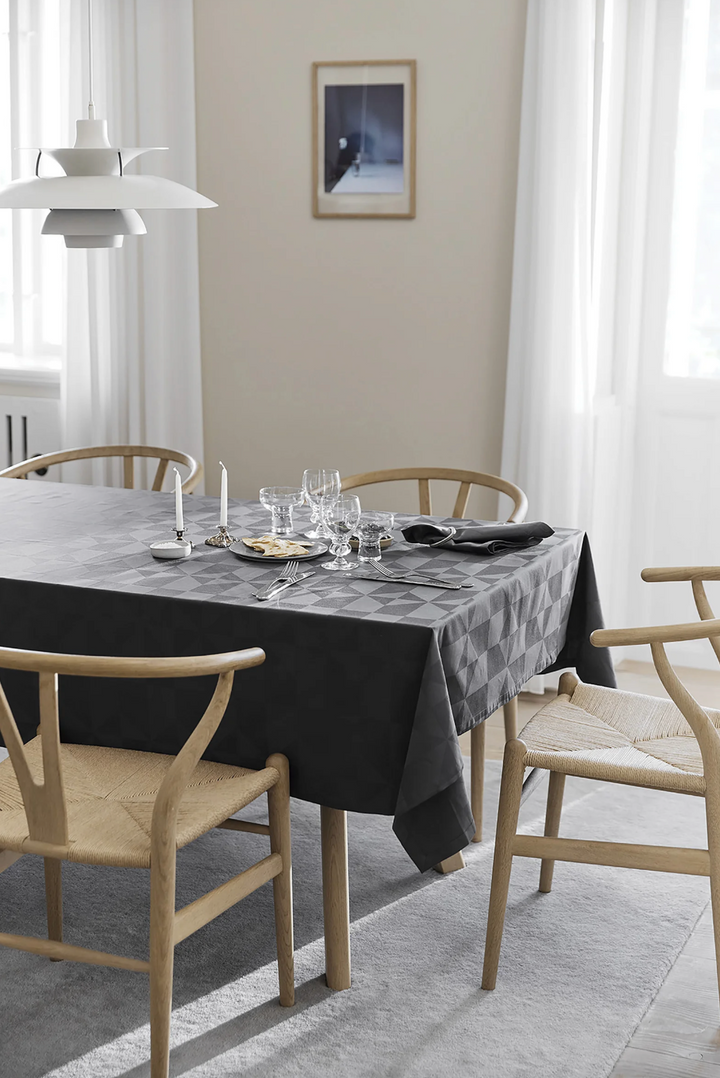 Damask Duge Wind